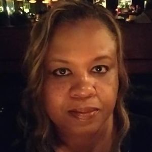 Meet your Posher, Laila